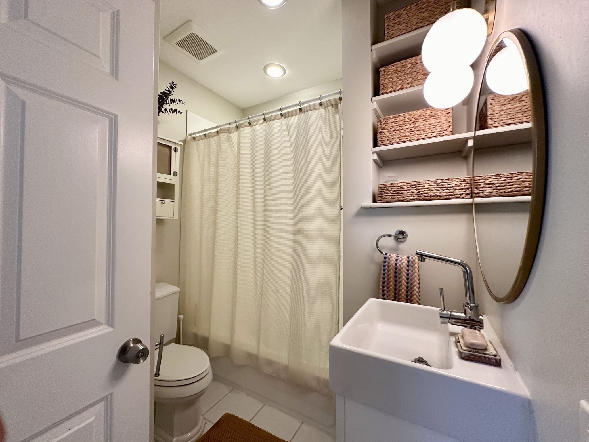 6 Haverford St # 2