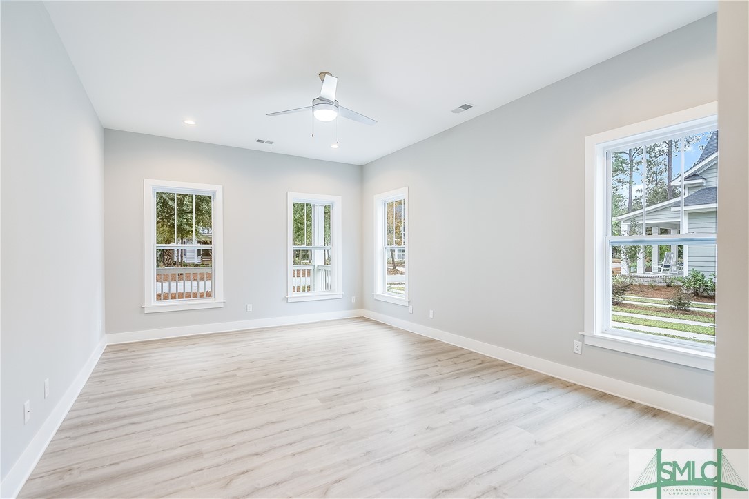 230 Blackjack Oak Drive W