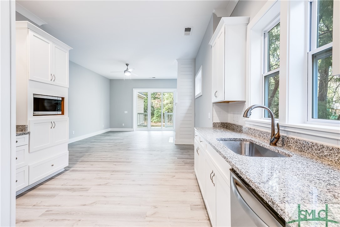 230 Blackjack Oak Drive W