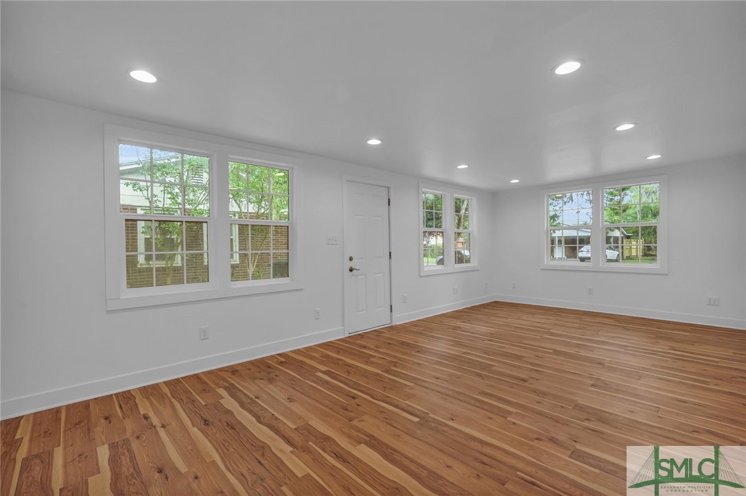 2102 Brentwood Drive