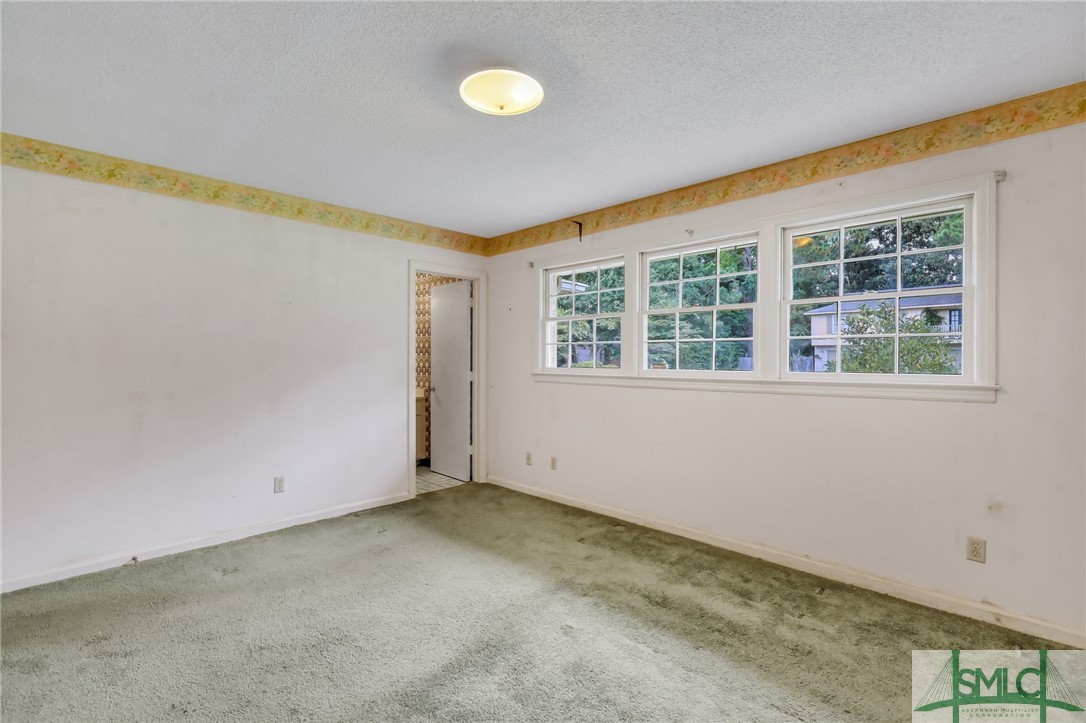 105 Montague Road