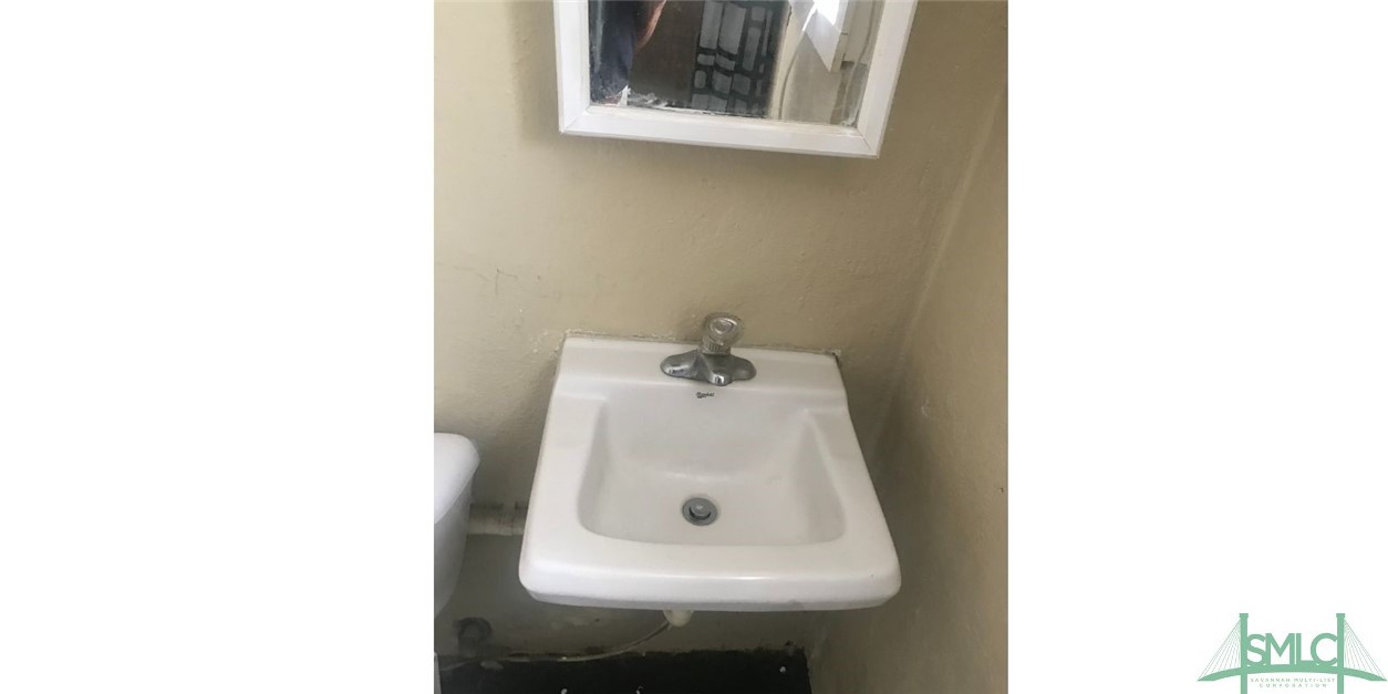 2605-2607 Jefferson Street