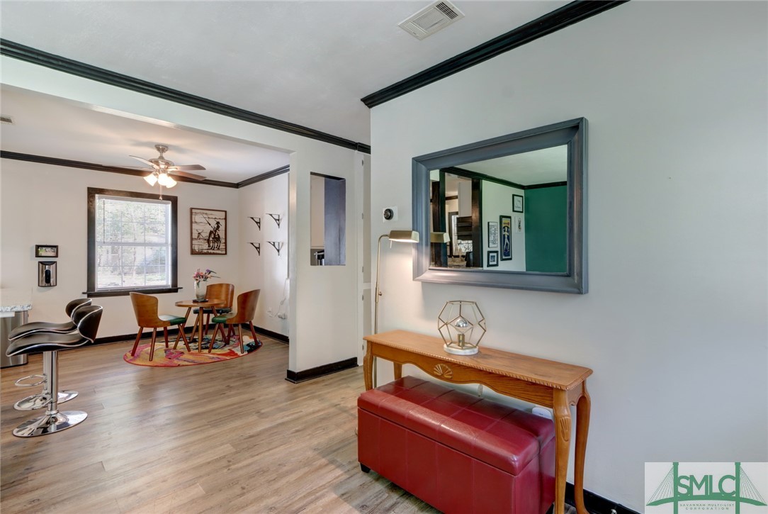 1418 E 56th Street
