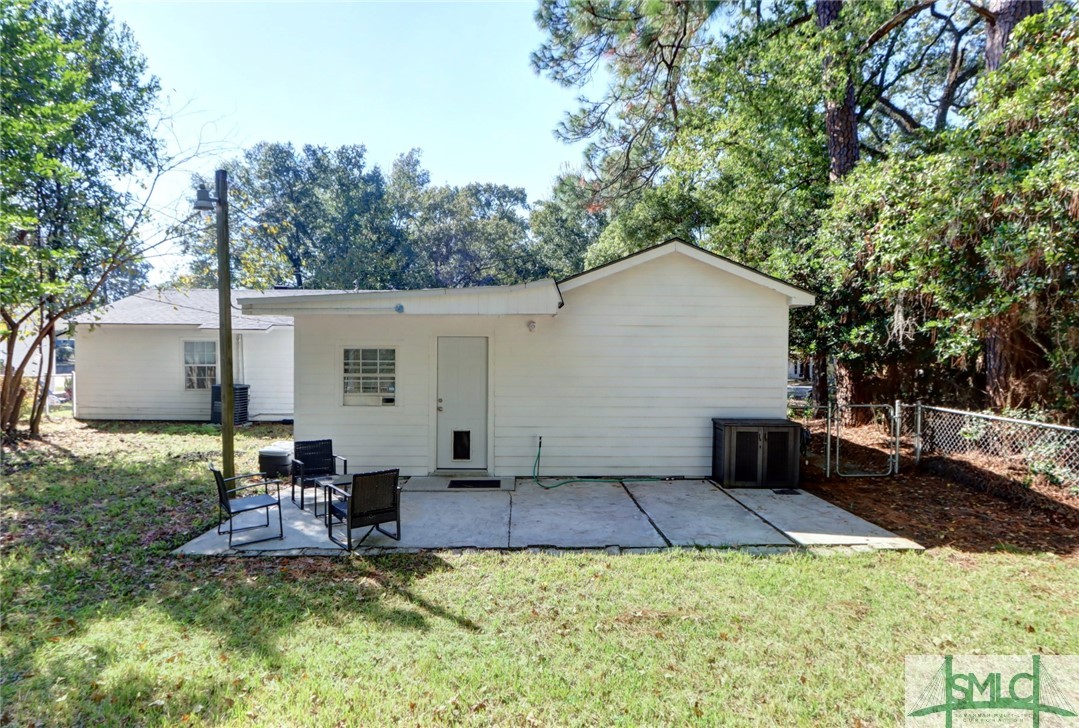 1418 E 56th Street