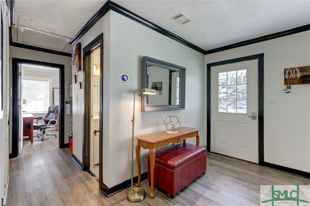 1418 E 56th Street