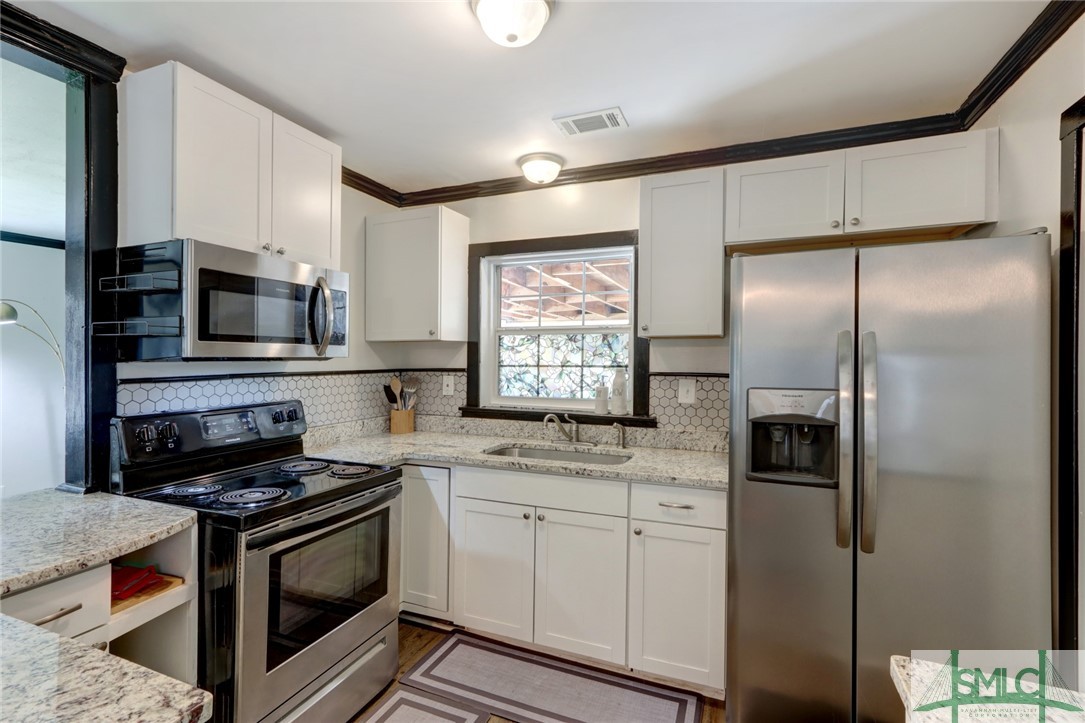 1418 E 56th Street