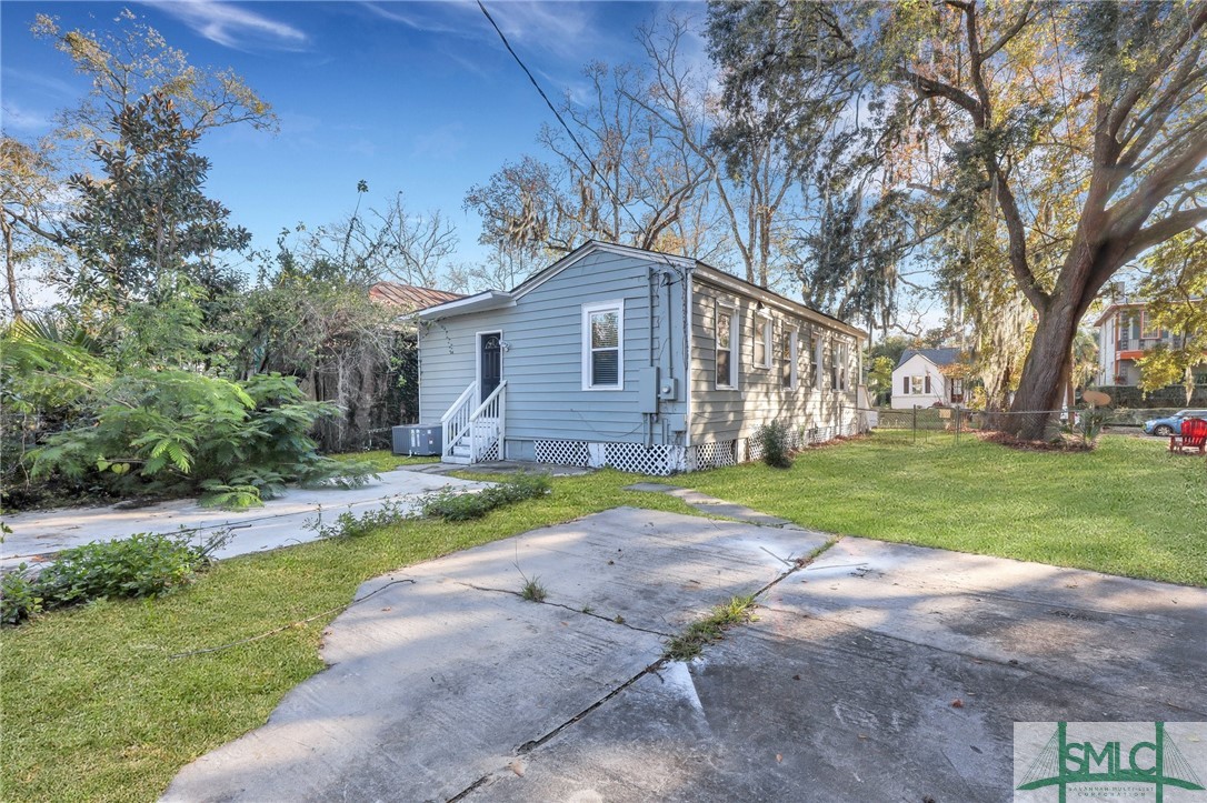 1222 E 32nd Street
