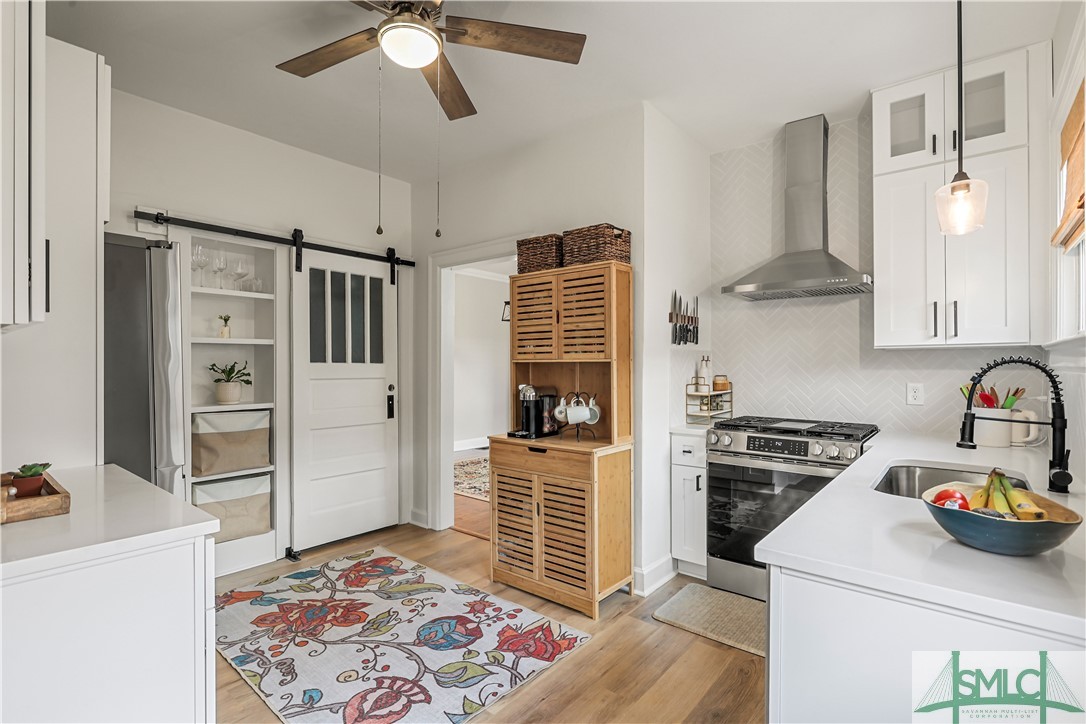722 E 50th Street