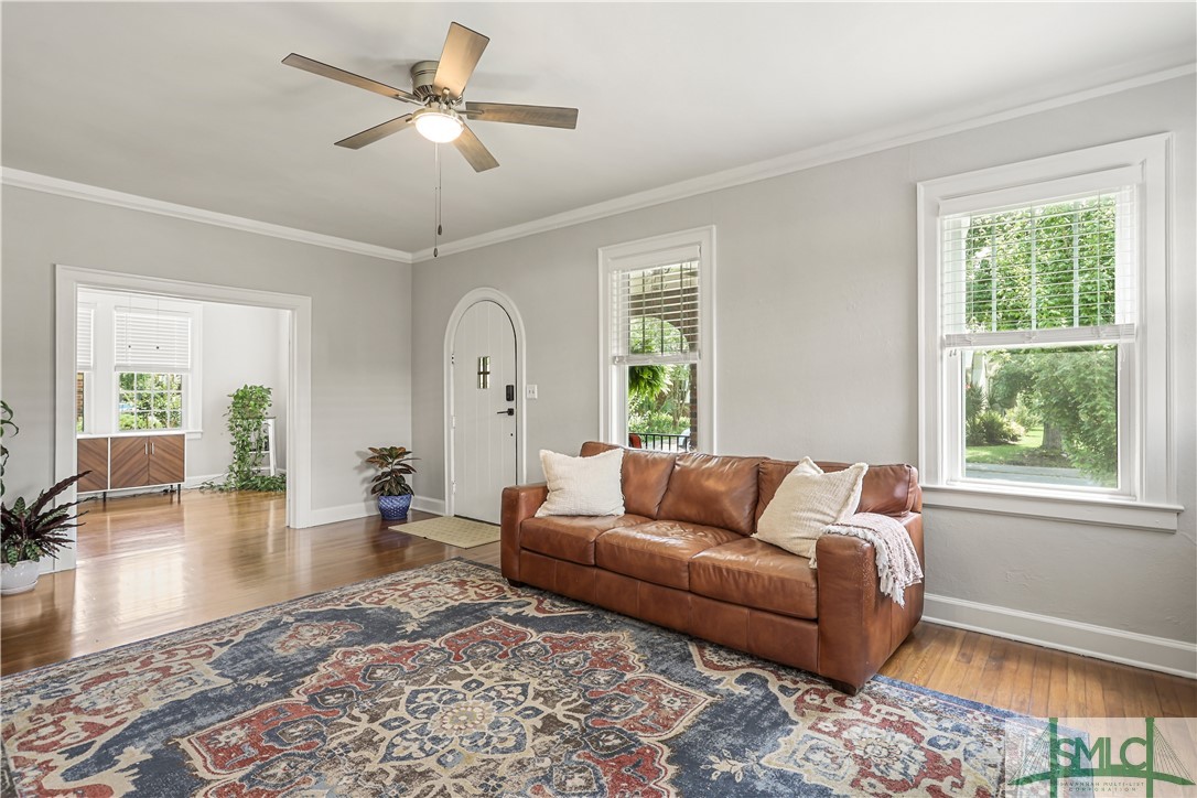 722 E 50th Street
