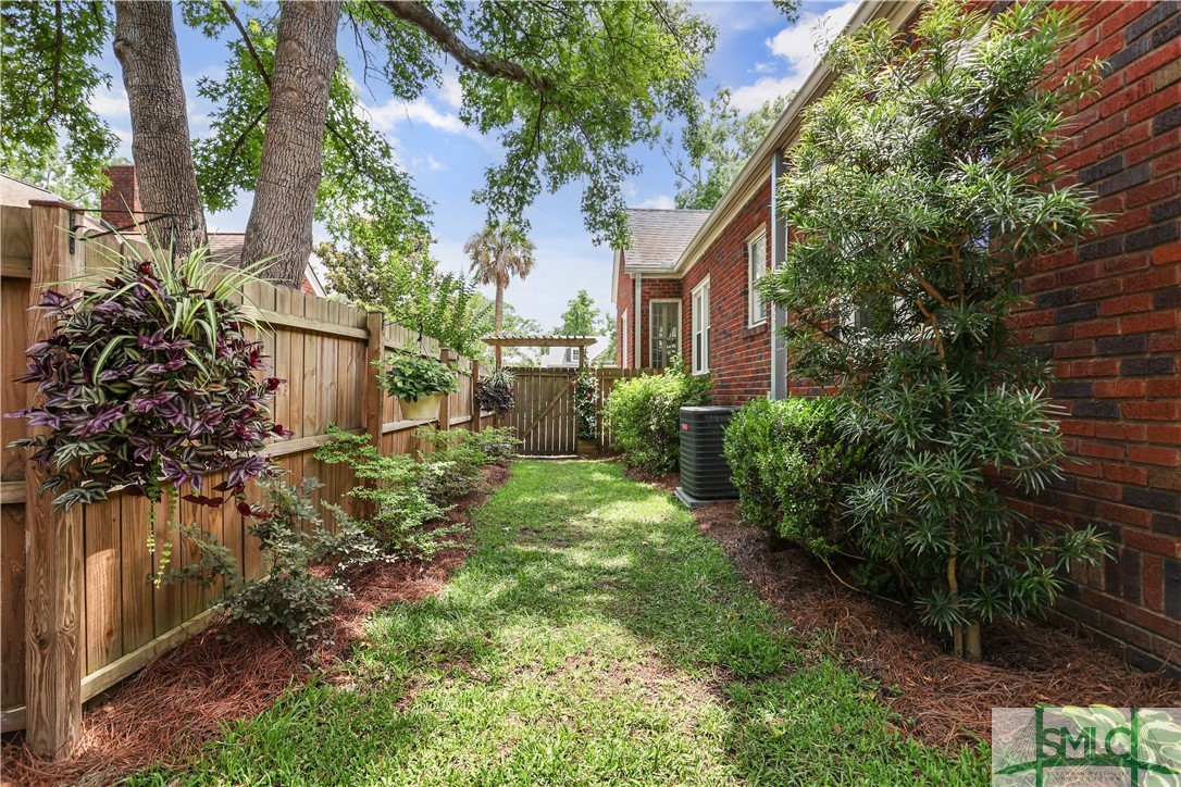 722 E 50th Street