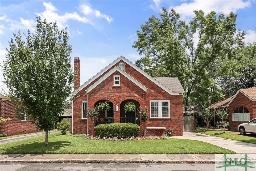 722 E 50th Street