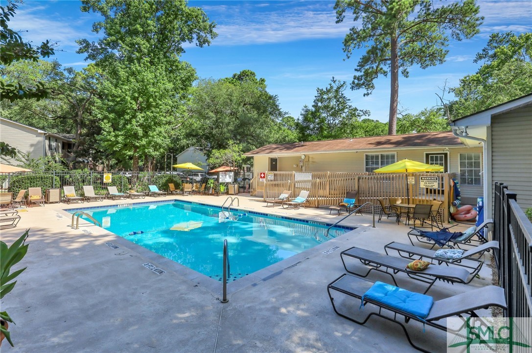 401 N Cromwell Road 2-H