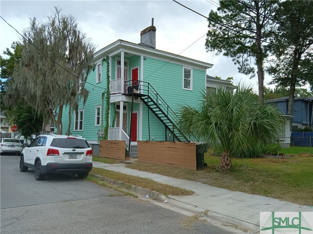 1201 E 32nd Street