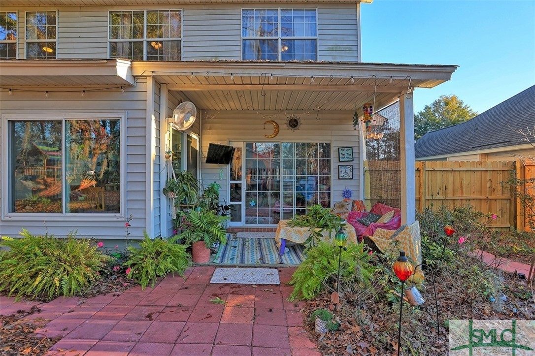 18 Angel Oaks Drive