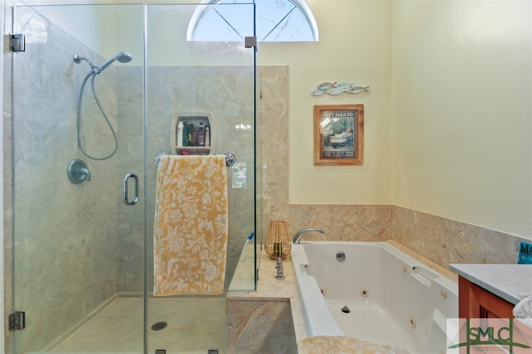 18 Angel Oaks Drive