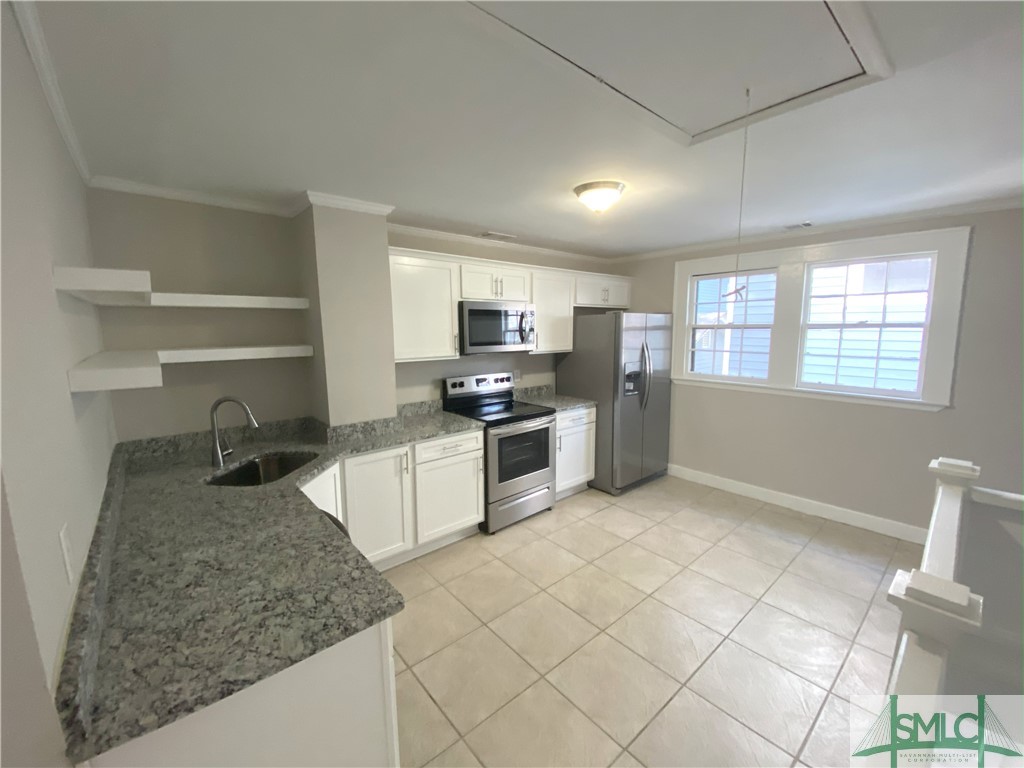 1109 E Anderson Street