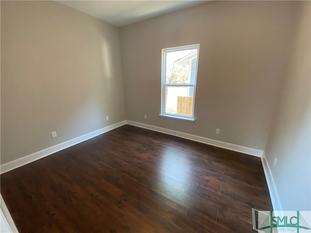 1109 E Anderson Street