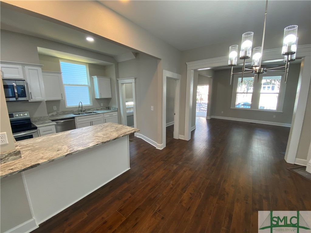 1109 E Anderson Street