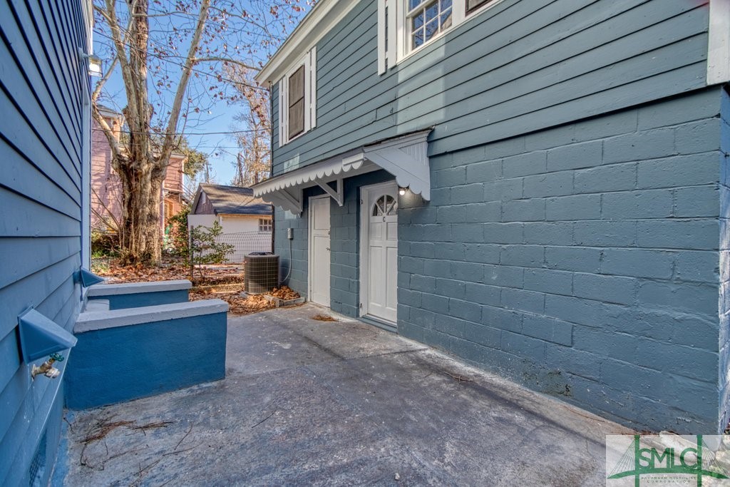 1109 E Anderson Street