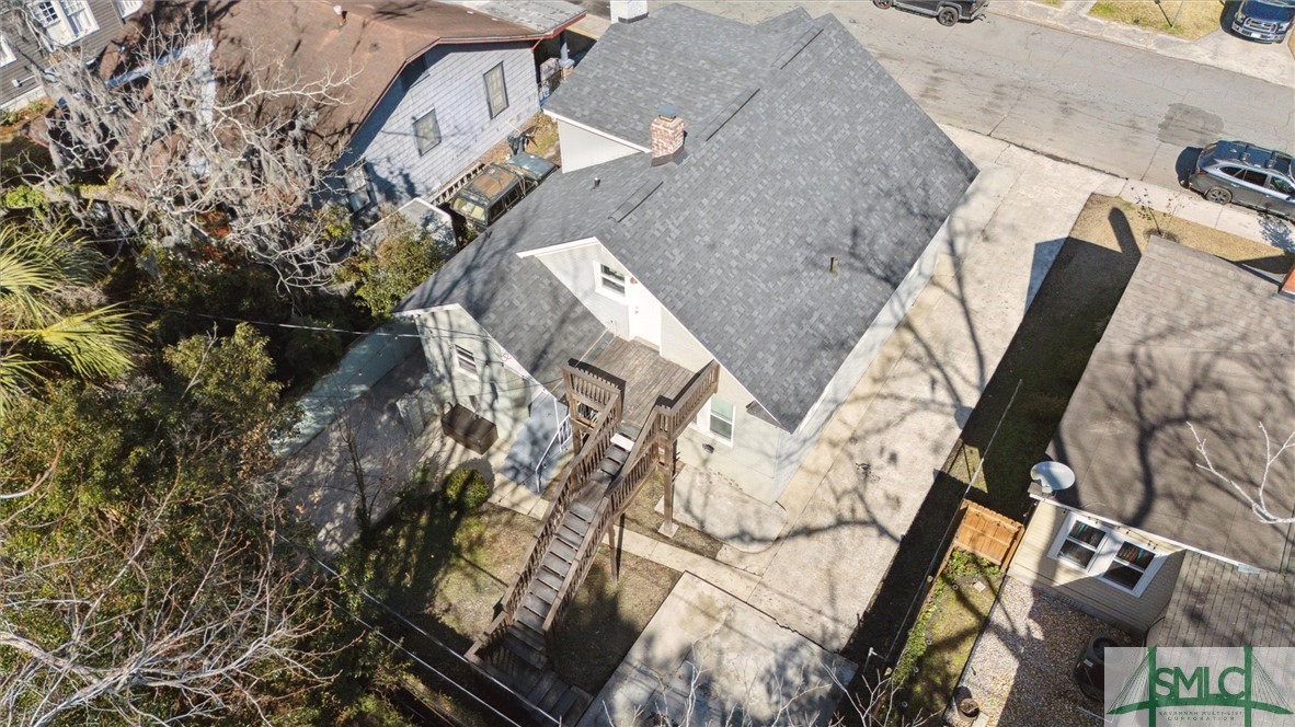 1007 Maupas Avenue