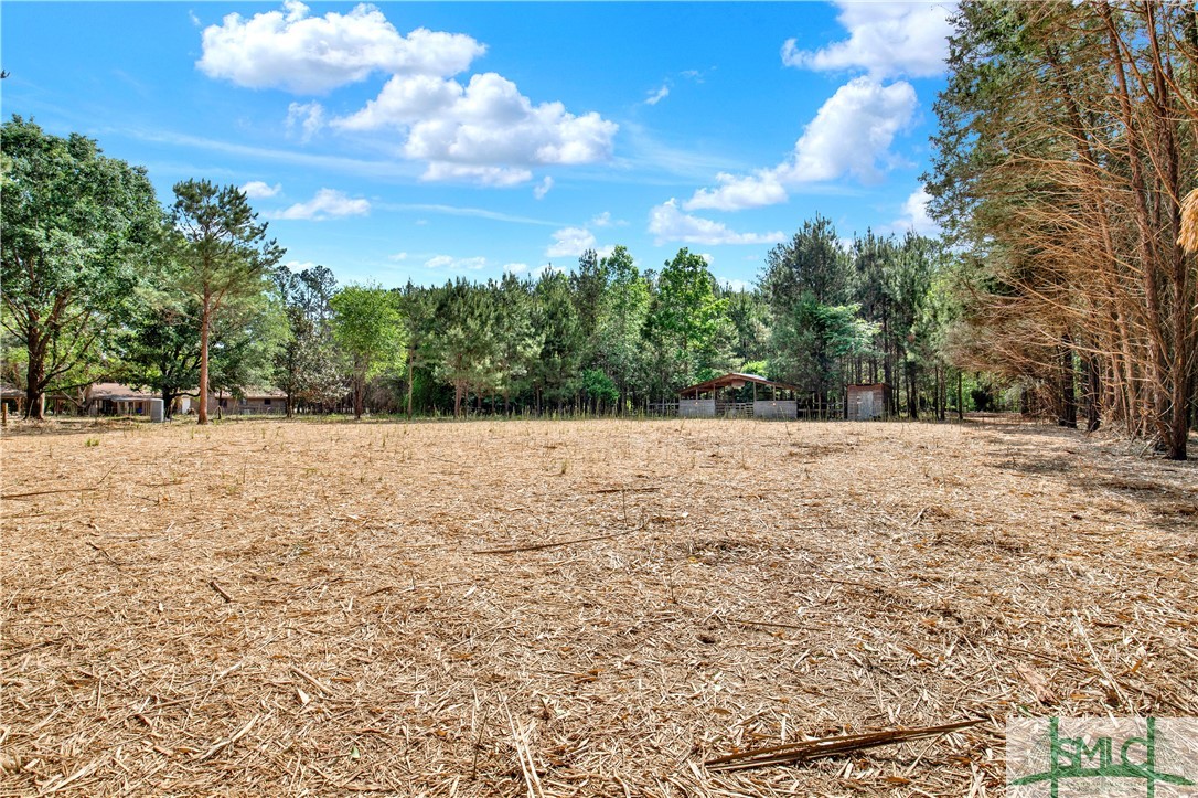 2463 Old Louisville Road