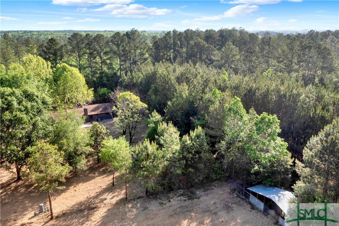 2463 Old Louisville Road