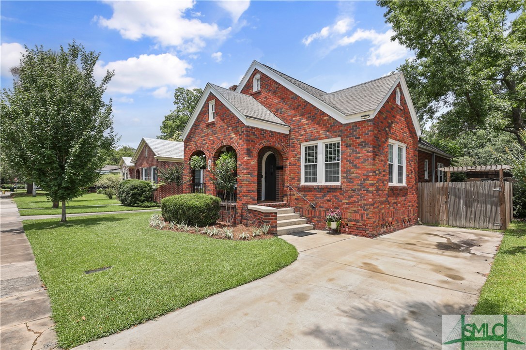 722 E 50th Street