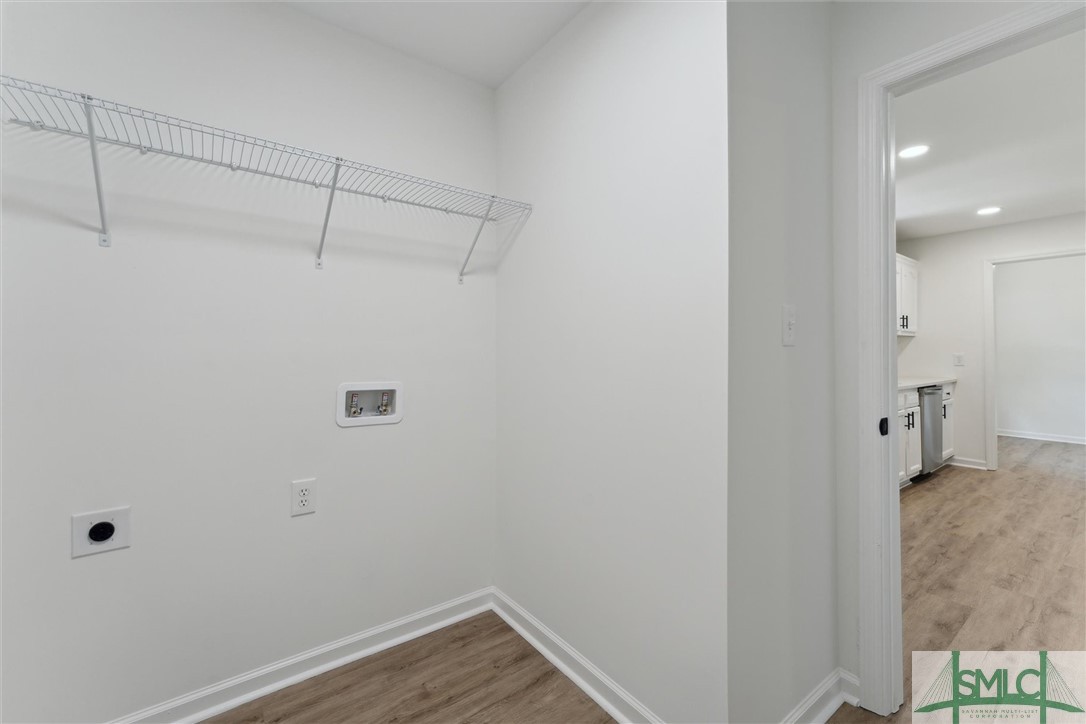 8906 Harmon Bluff Road