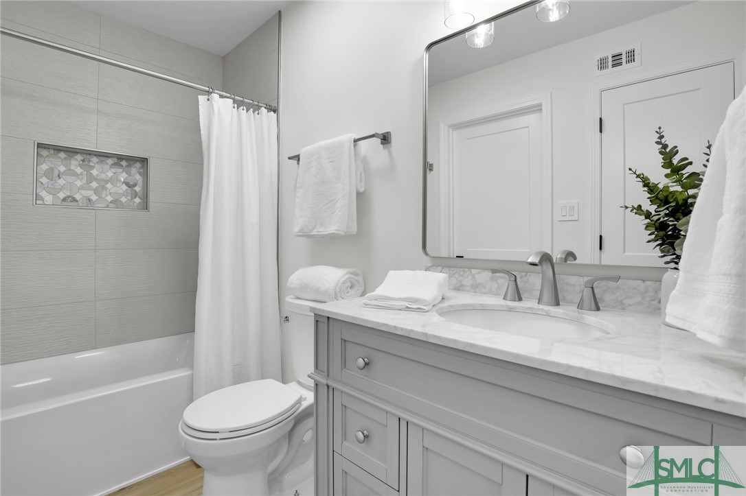 401 N Cromwell Road 2-H