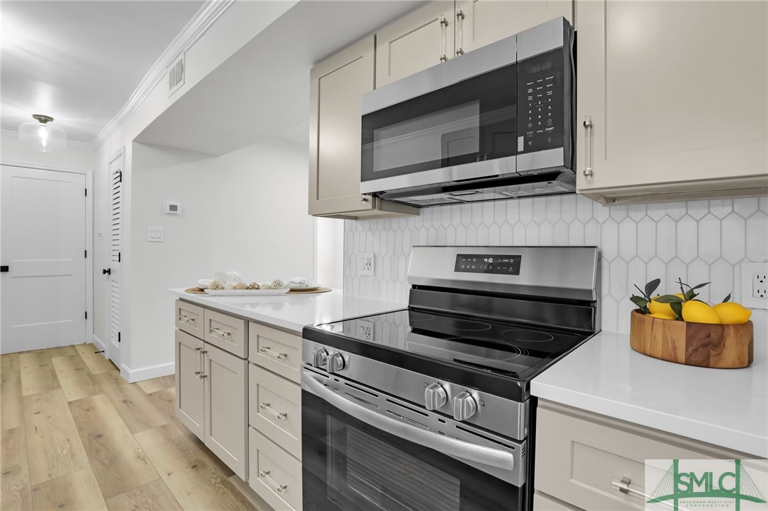 401 N Cromwell Road 2-H