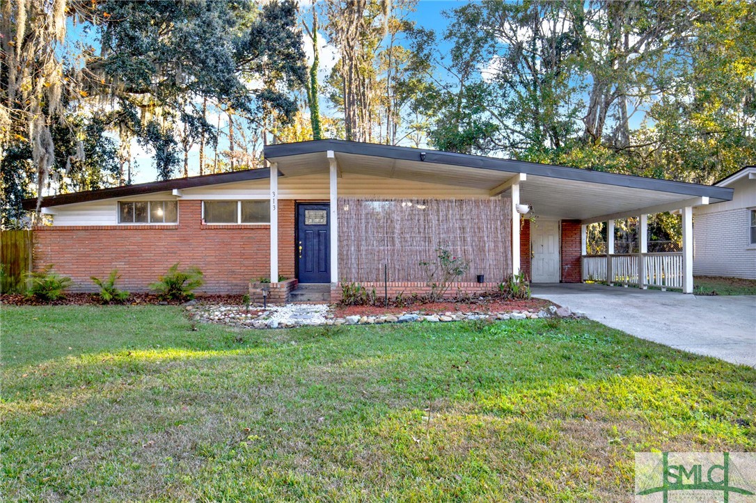313 Willow Road