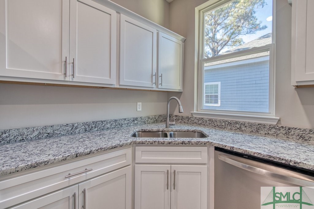 1109 E Anderson Street