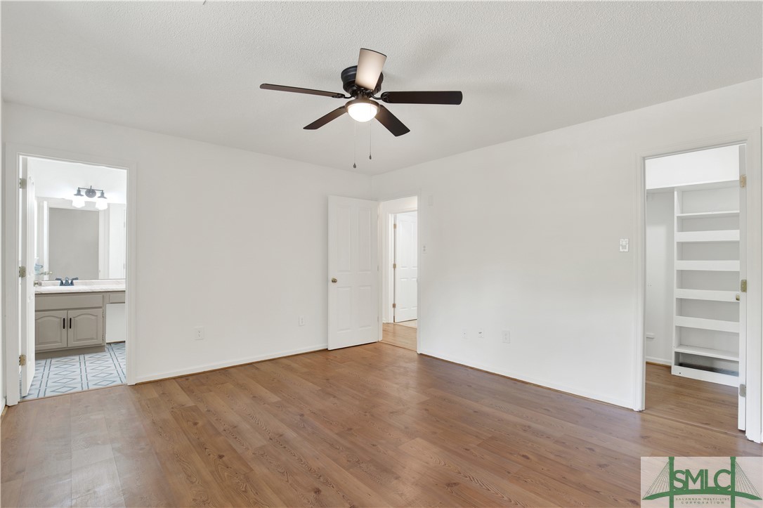 2463 Old Louisville Road