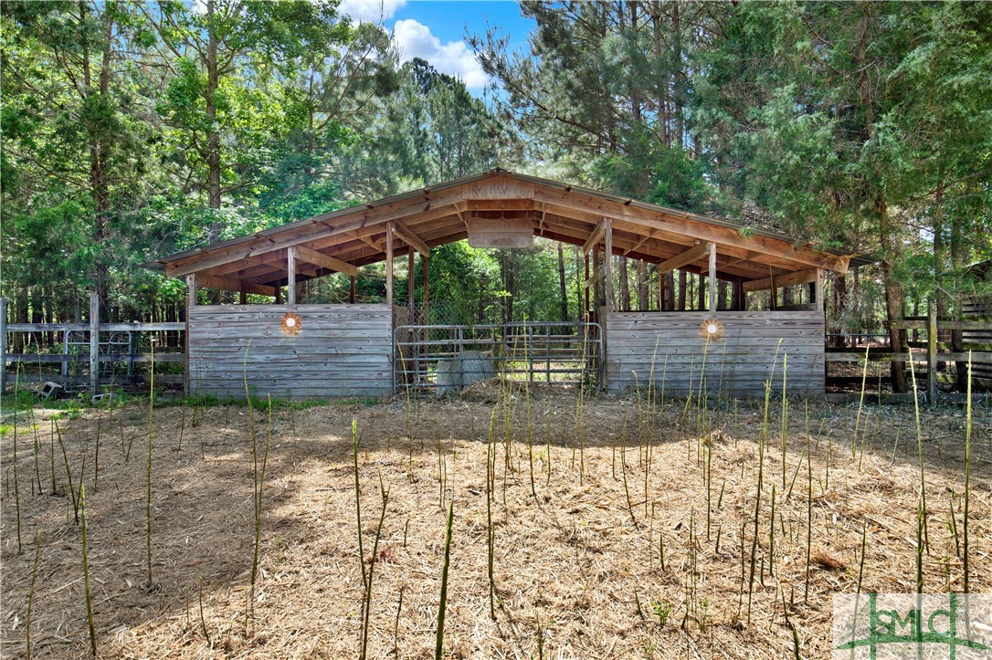 2463 Old Louisville Road