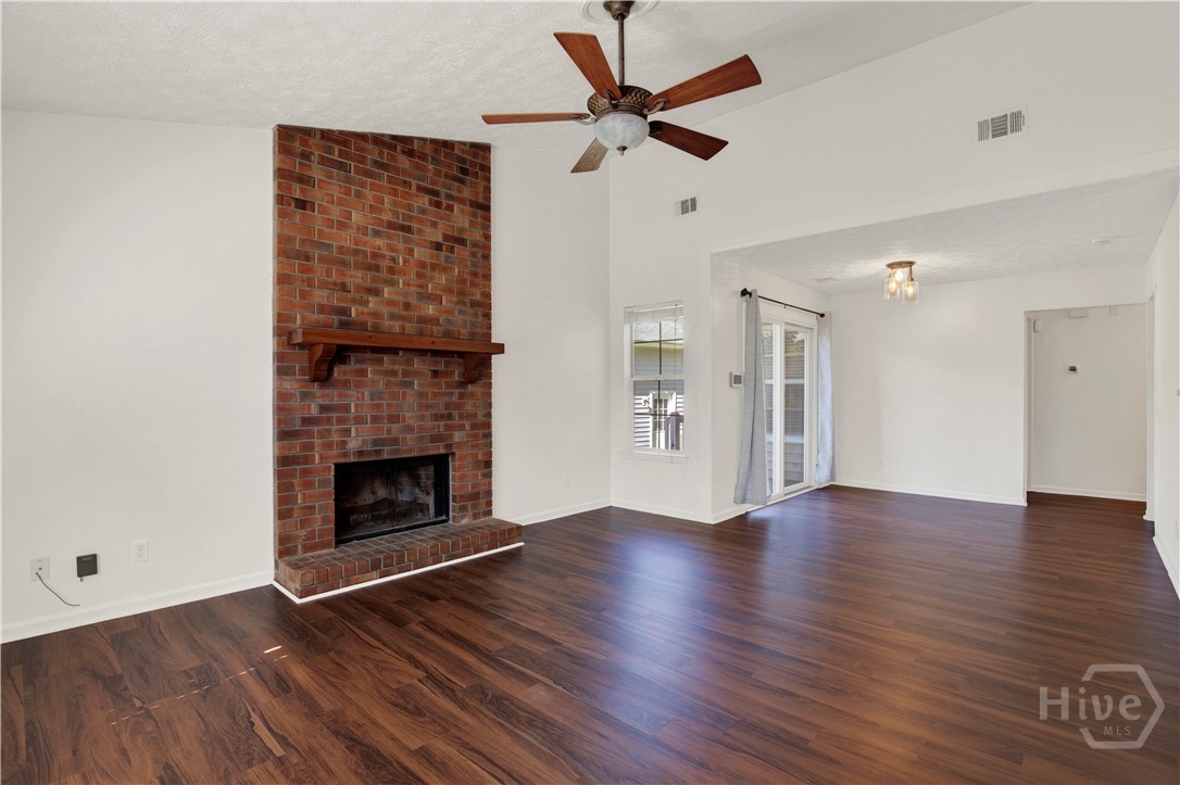 106 Dry Dock Court