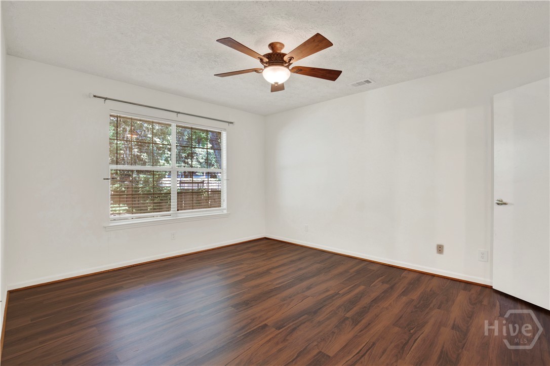 106 Dry Dock Court