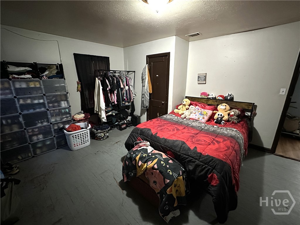 406 McKenzie Place