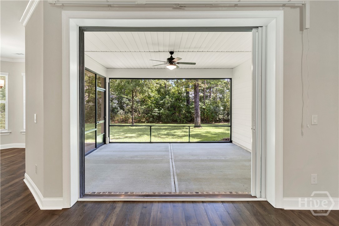 186 Lafayette Drive