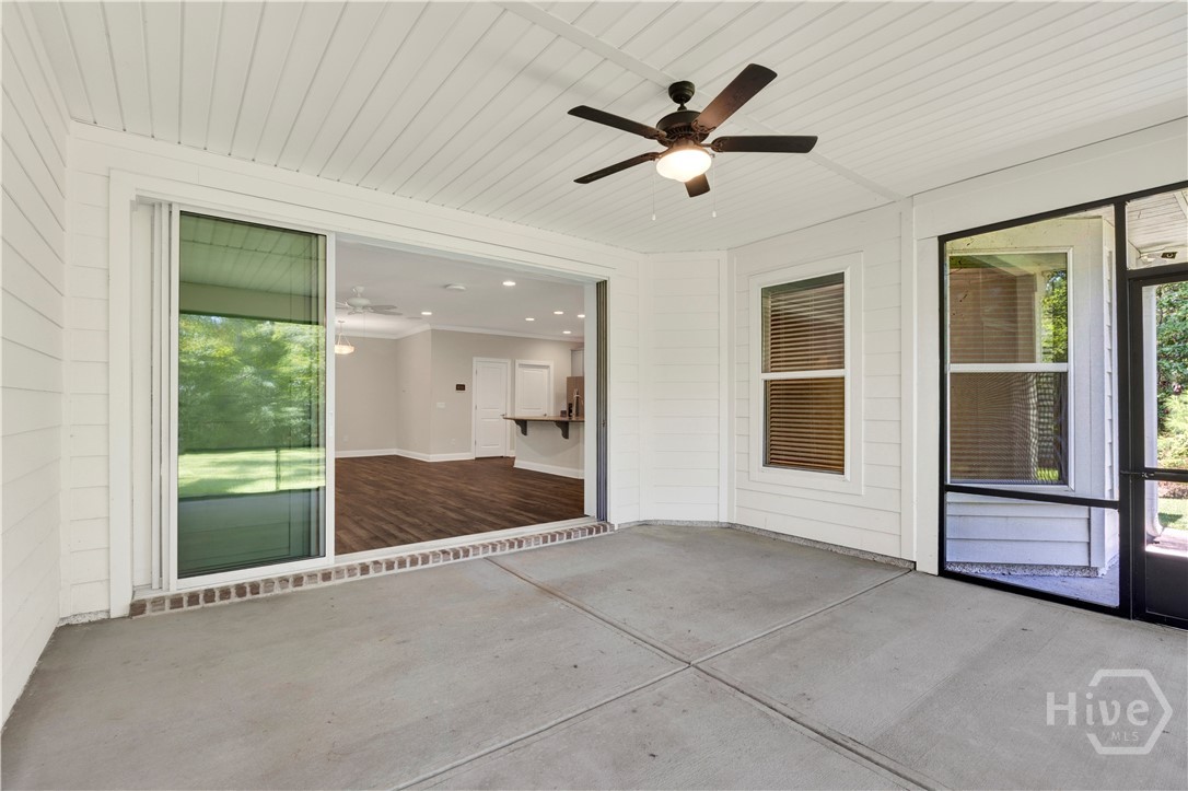 186 Lafayette Drive