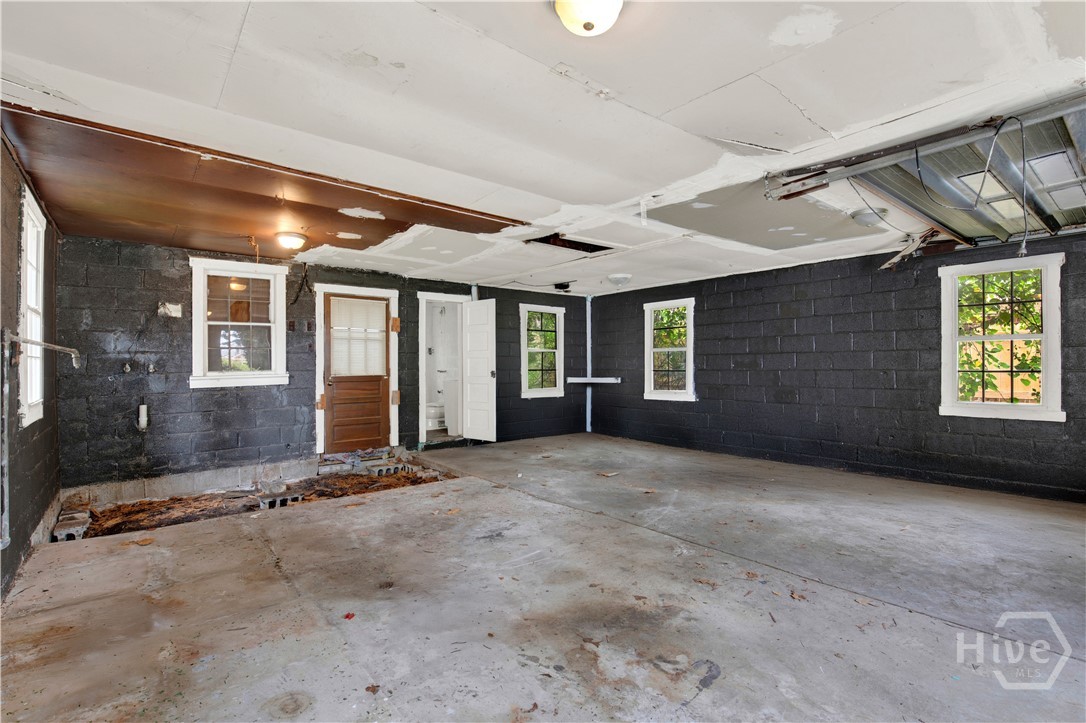 4710 Augusta Road
