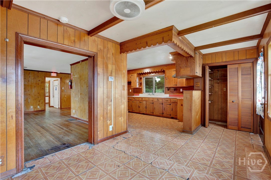 4710 Augusta Road