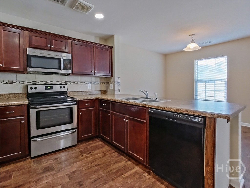 47 Fiore Drive