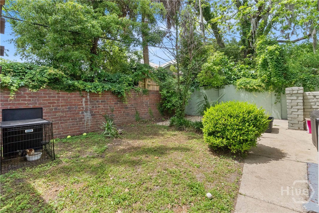 1007 Maupas Avenue