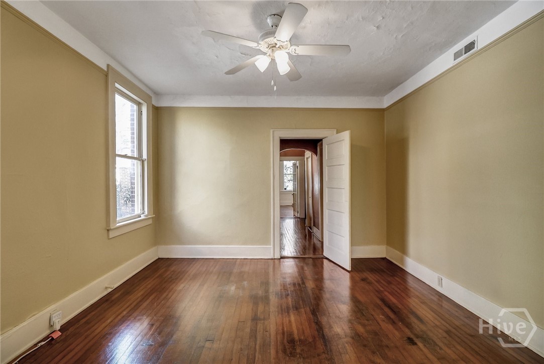 210 E 48th Street