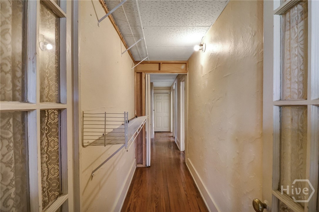 210 E 48th Street