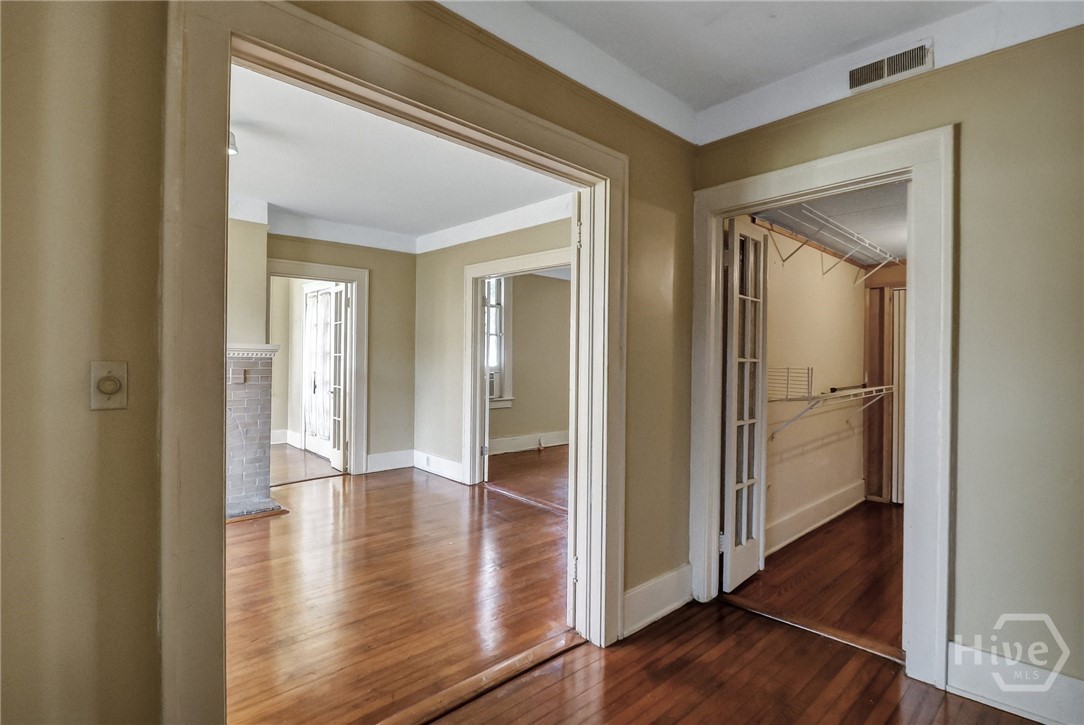 210 E 48th Street