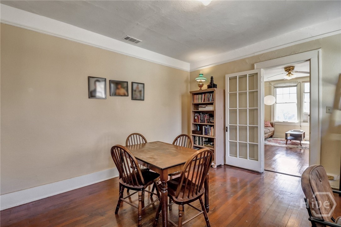 210 E 48th Street