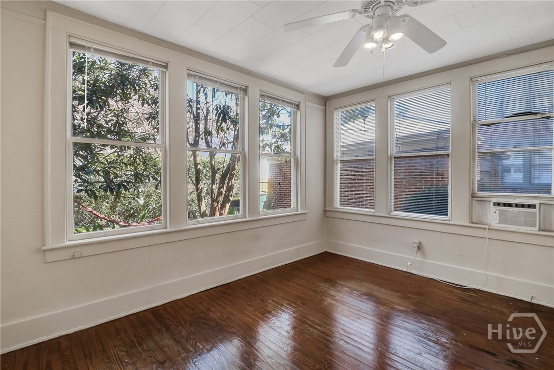 210 E 48th Street