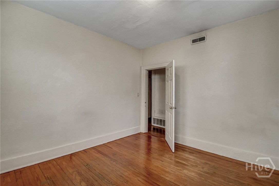 210 E 48th Street