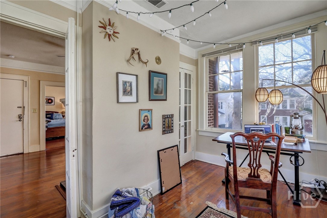 210 E 48th Street